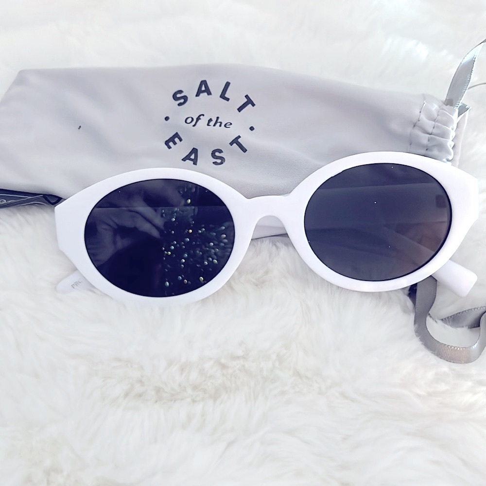 Nectar Atypical White Sunglasses